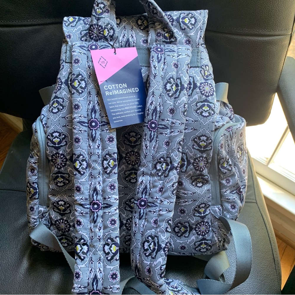 New Vera Bradley Cotton Utility Backpack, Plaza Tile Retail $95 - Picture 8 of 11